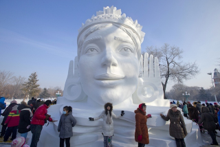 Illustration for article titled China's winter wonderland is filled with incredible ice sculptures